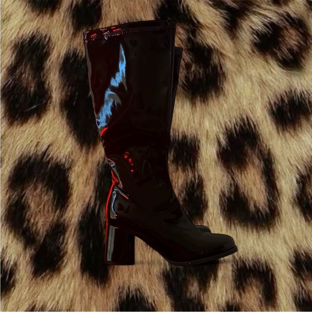 FUNTAISMA Black Knee High Boot